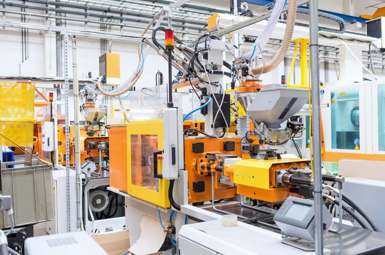 How We Helped a Plastic Injection Plant Cut 90% of Its Energy Consumption -  Andely